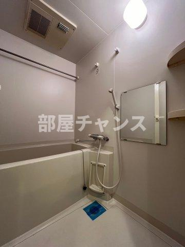 リヴシティ栄の浴室|落ち着いた空間のお風呂です