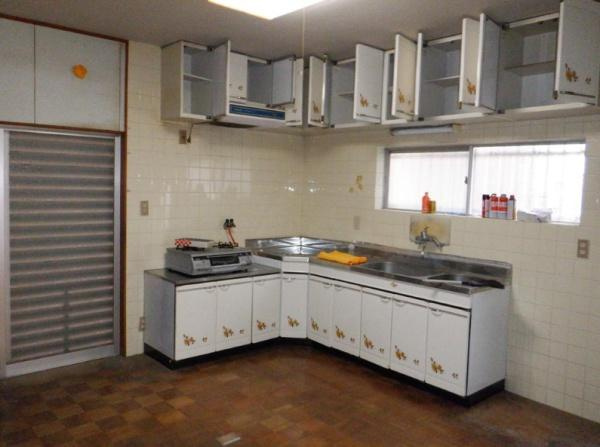 紀の川市粉河　中古戸建のキッチン