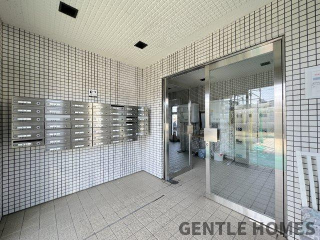 アムール板付のエントランス