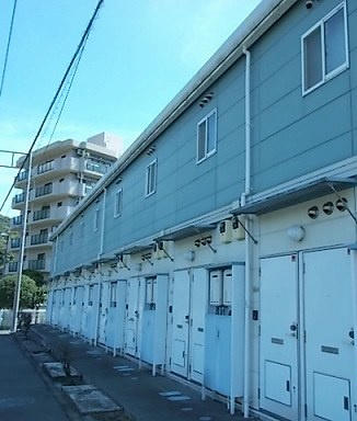 レオパレスメローネⅤの外観