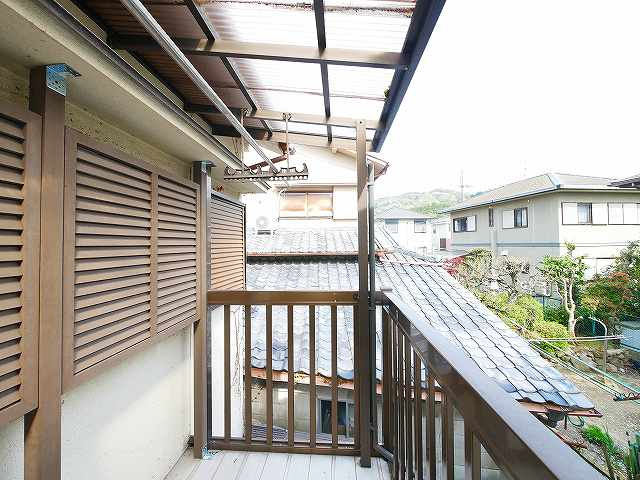 高畑町1LDK戸建の展望|日当たりも良好ですよ。