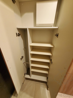 【玄関】 | ファーストフィオーレ塚本リベルテ