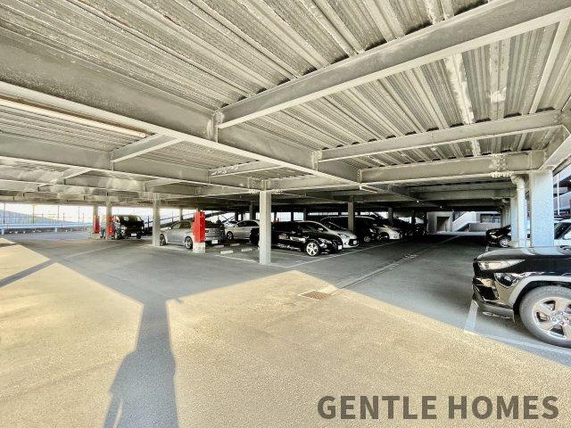 コアマンション春日大谷2の駐車場