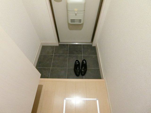 【玄関】 | ジュビラント