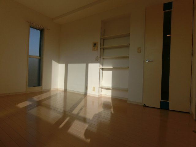 【居間・リビング】 | クレイドル四天王寺