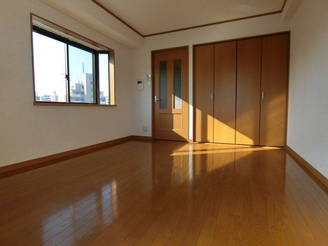 【寝室】 | 永久　トワ