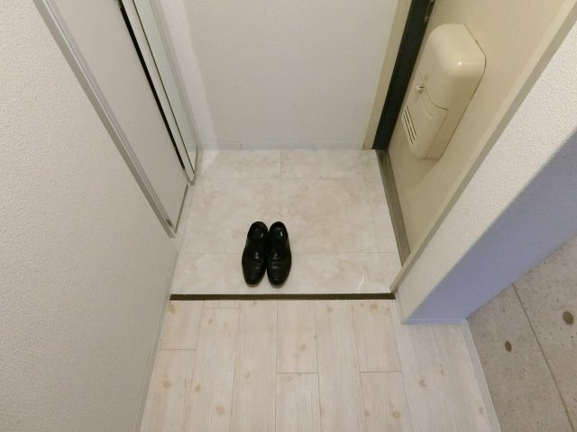 【玄関】 | サンレスポワール天王寺
