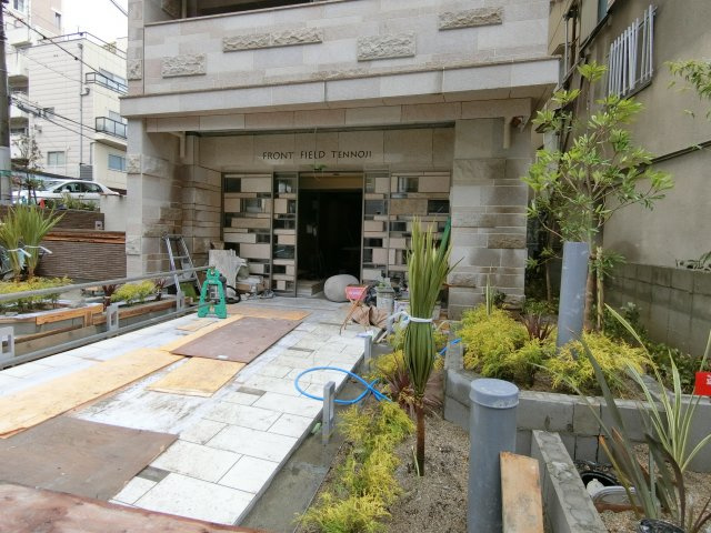 【エントランス】 | フロントフィールド天王寺