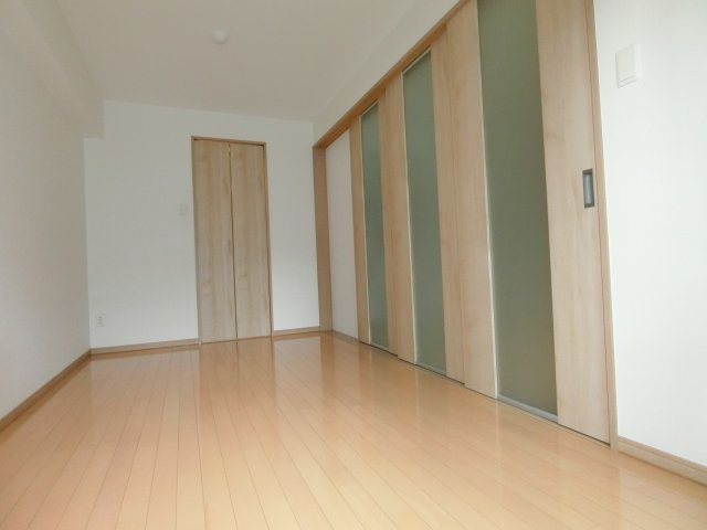 【寝室】 | ジョワ天王寺