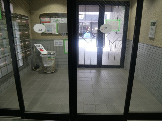 【エントランス】 | コーポラスたつみ