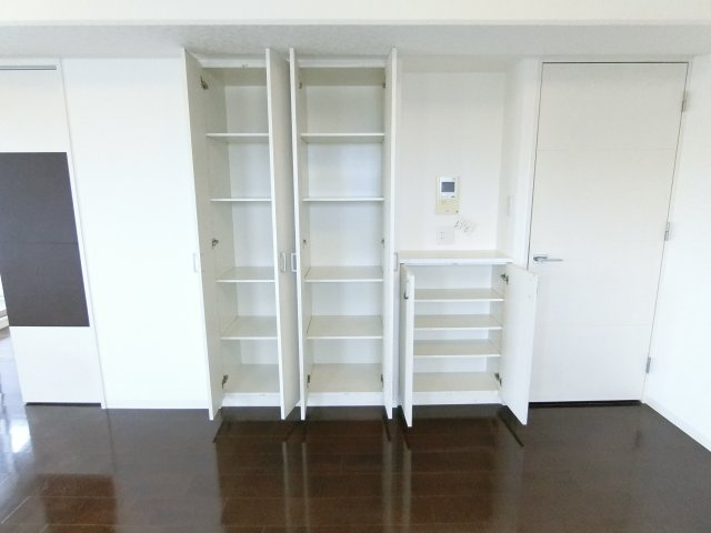 【収納】 | アークアベニュー天王寺