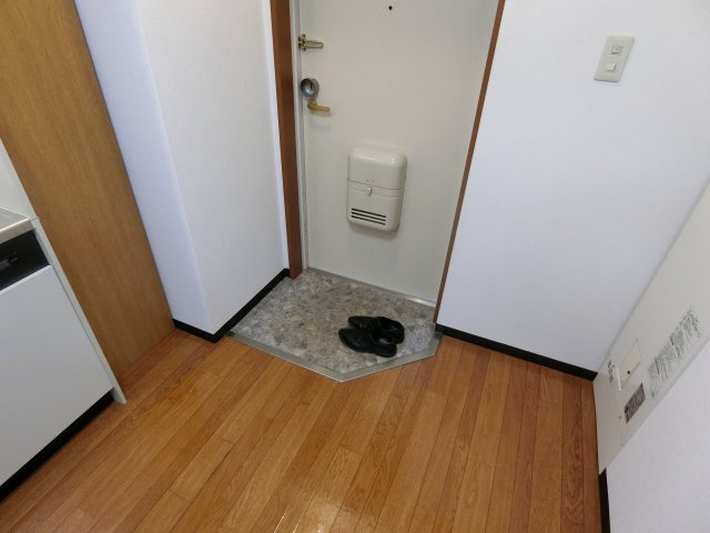 【玄関】 | ラルーチェ逢阪