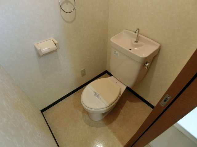 【トイレ】 | ラルーチェ逢阪