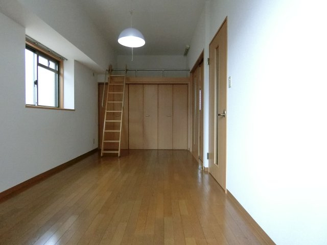 【寝室】 | ブルージュ天王寺