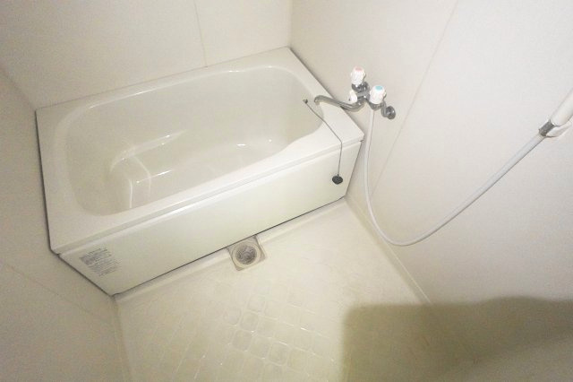 【浴室】 | グランカサ天王寺