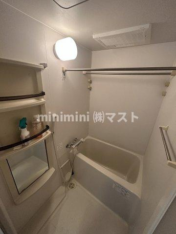 ジュネーゼ野田エコールの浴室