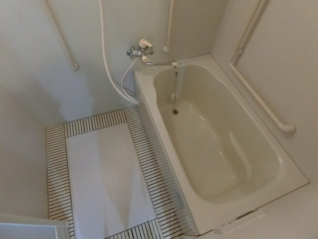 【浴室】 | サンシャインブレセットハウス