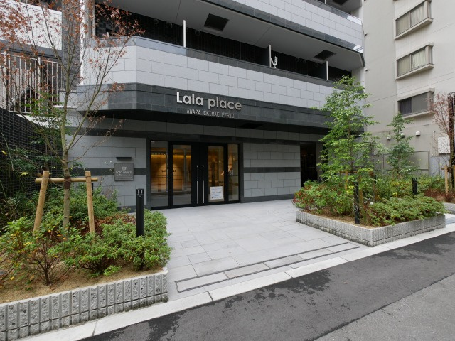 ララプレイス阿波座駅前フェリオのエントランス