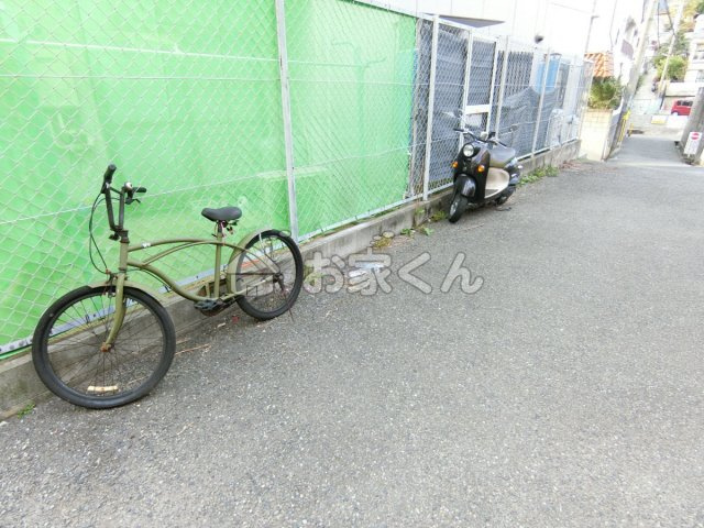 【駐車場】 | 綱崎マンション | 駐輪スペース