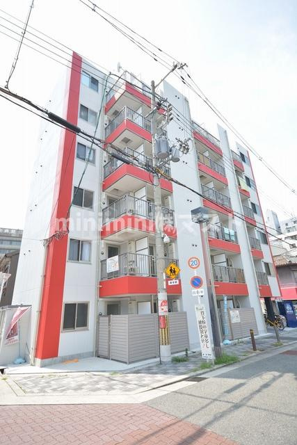 ナニワⅢ番館の外観
