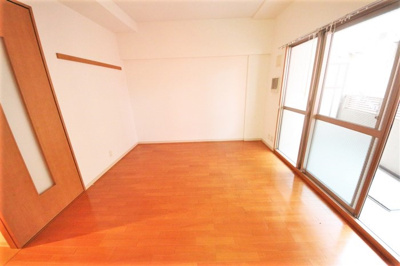 【洋室】 | ウィスタリア京橋