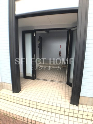 【エントランス】 | フレマリールのぞみＡ | 建物の内部です