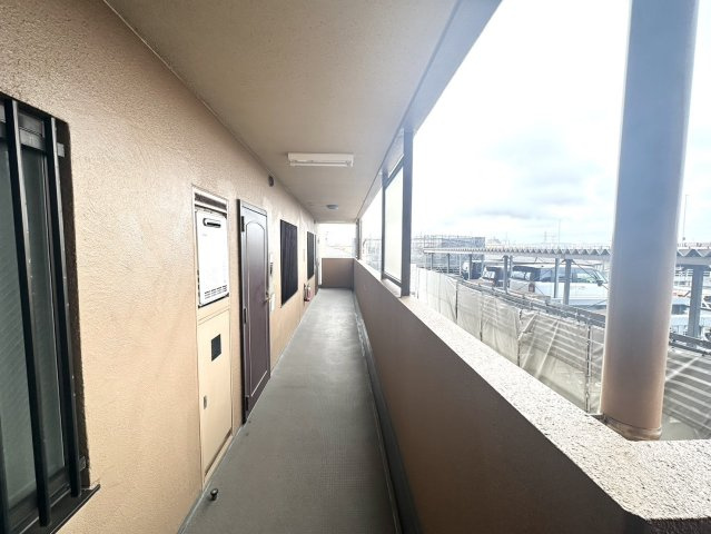 ネオハイツ高砂2のその他共用部分|住戸階廊下