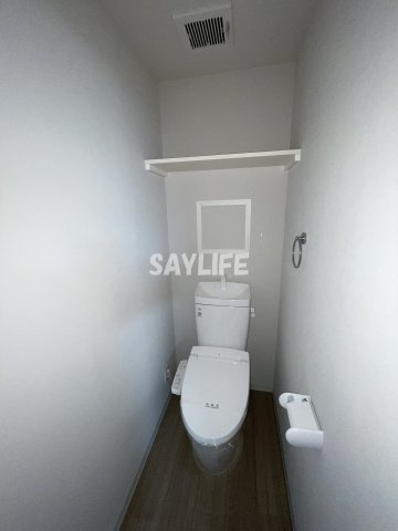 東大阪市角田３丁目の賃貸マンションのトイレ