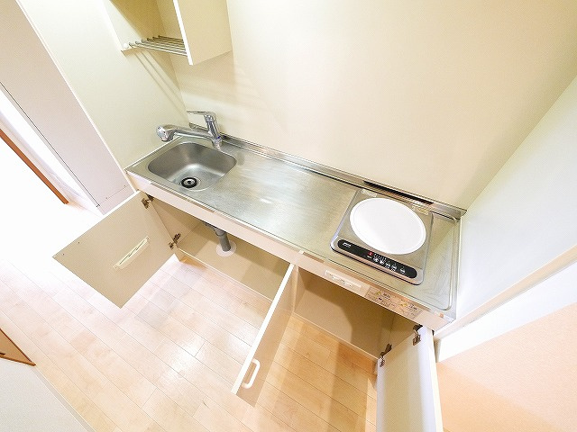 ヴァンセットモネのキッチン|使いやすいIHキッチンです