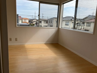【洋室】 | 鳥取市湖山町南３丁目中古戸建て