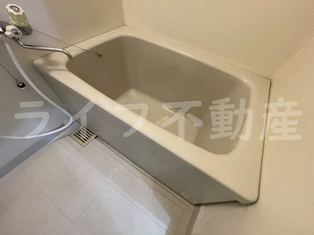 デルニエアンの浴室|お風呂で日々の疲れを落としましょう
