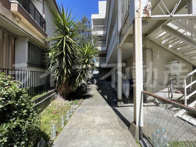 寿マンションのエントランス|エントランスです