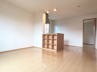 【居間・リビング】 | エクレール下栗　Ａ