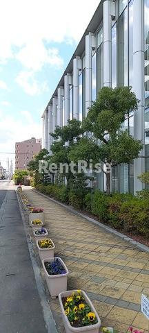 岩倉市東町廻間の賃貸マンション|岩倉市役所 1.4km