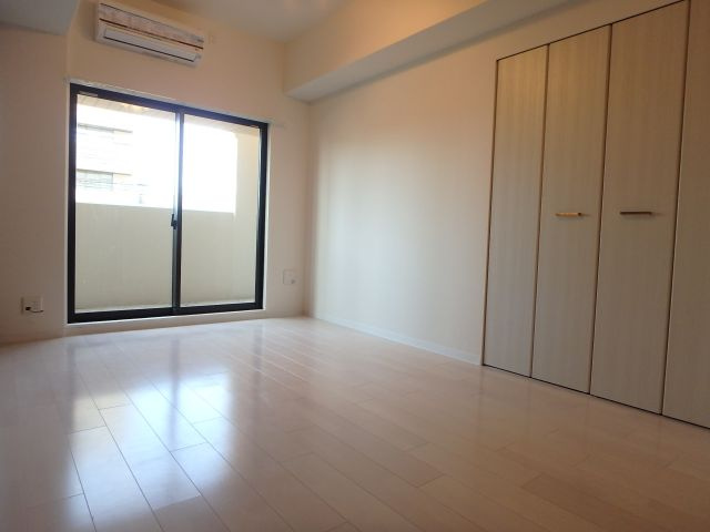 東大阪市三ノ瀬１丁目の賃貸マンションの洋室|※反転タイプになります