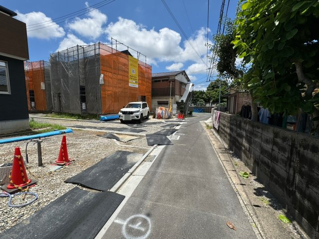 SUNCOURT－サンコート－小倉南区湯川新町1丁目　【小倉南区　新築戸建て】の前面道路含む現地写真|現地撮影　2024,6,20　SUNCOURT－サンコート－小倉南区湯川新町1丁目　【小倉南区　新築戸建て】