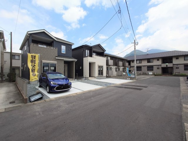 ーBloomーブルームー小倉南区蜷田若園3丁目1期　【小倉南区　新築戸建て】の前面道路含む現地写真|高い建物もなく日当たり良好♪　【小倉南区　新築戸建て】