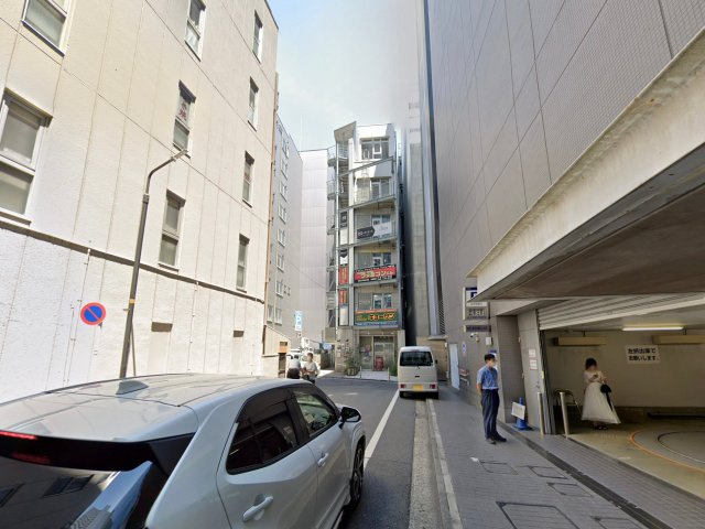 小町ビルの周辺