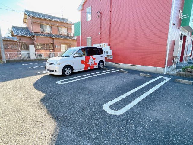 エクセルグリーンの駐車場