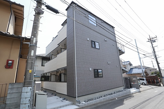 MELDIA福生の外観