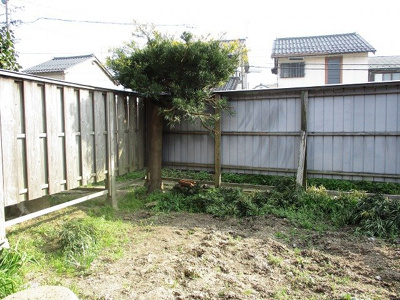 【庭】 | 古津貸家(2戸1)