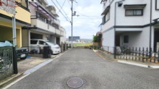 【前面道路含む現地写真】