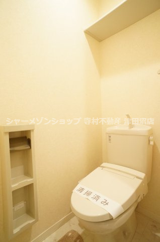 レジデンス津田沼Ａのトイレ|清潔感のあるトイレです