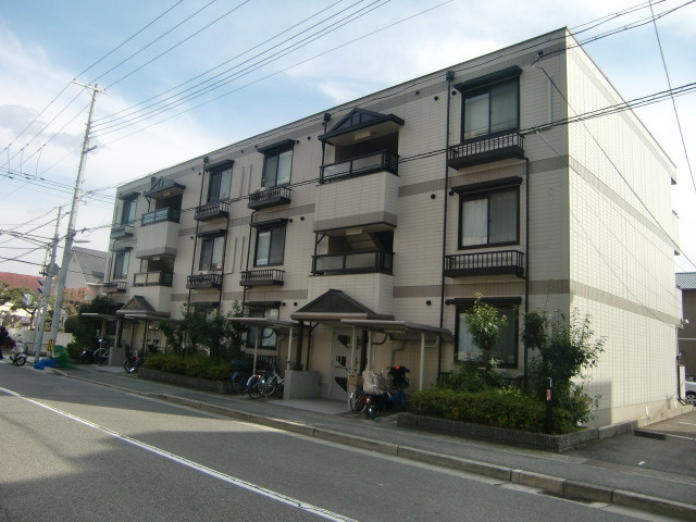 セルビシオ本山
