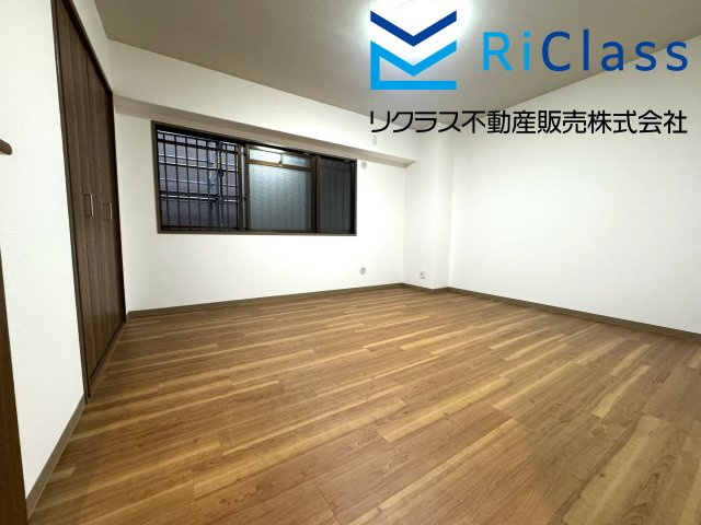 ライオンズマンション須磨妙法寺の子供部屋|8.5帖の子供部屋です