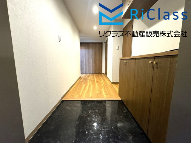 ライオンズマンション須磨妙法寺の玄関|ゆったりとした玄関はシューズボックス付です