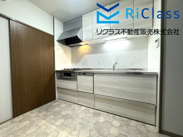 ライオンズマンション須磨妙法寺のキッチン|独立型キッチンです