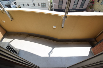 【バルコニー】 | ジェルメ城陽