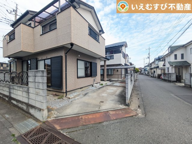 熊谷市上之　中古戸建の駐車場