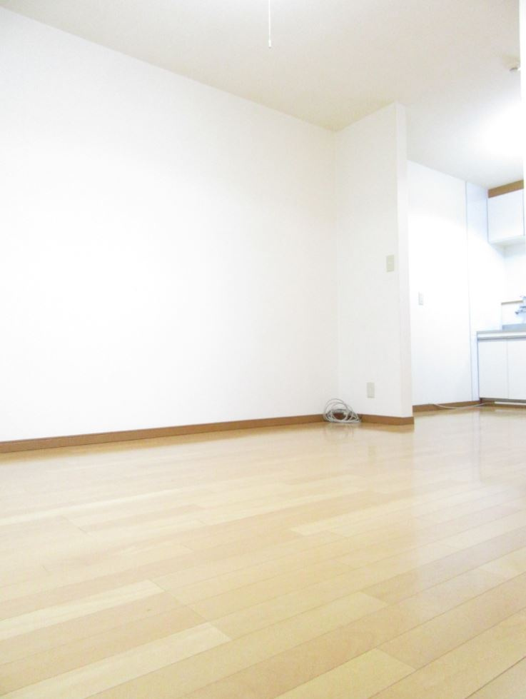 コイデハイツの洋室